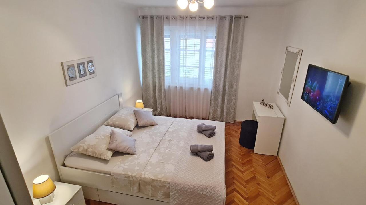 Apartment Sara Poljud Split Luaran gambar